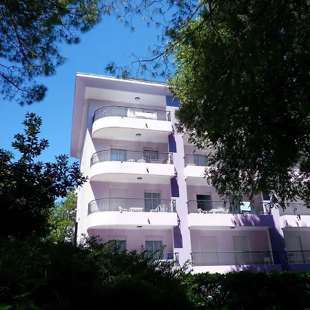 Fun And Relax By The Pool-beahost Appartement