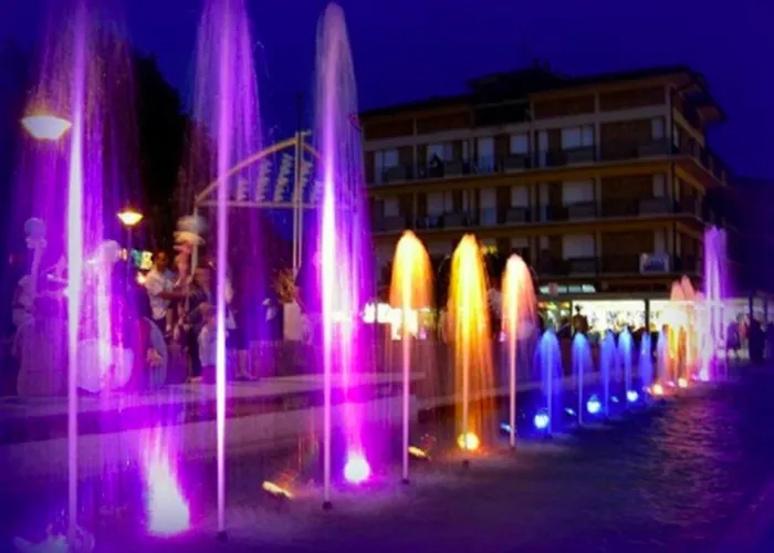 Fun And Relax By The Pool-beahost *